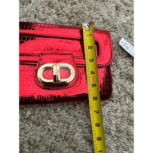 New York @ Company New leather red clutch with chain! NWT - Picture 2 of 5